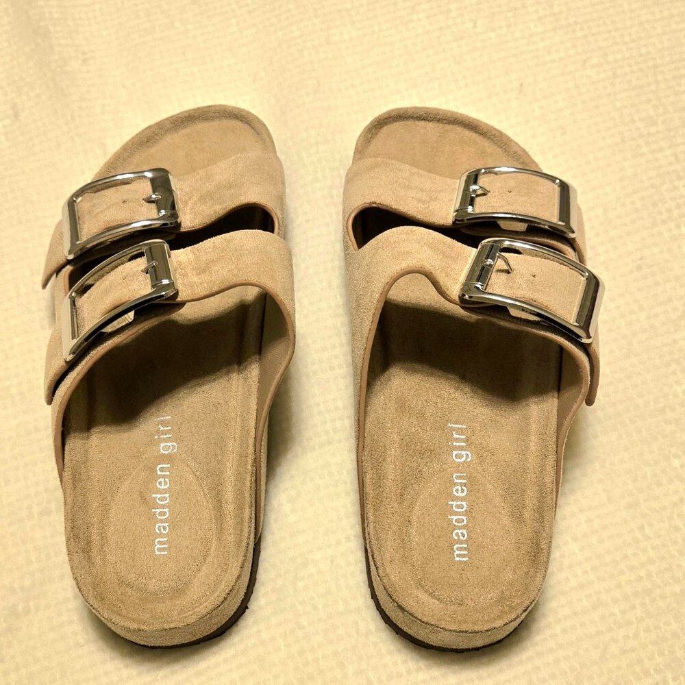 Madden Girl Women's Bodie Footbed Sandals - NEW